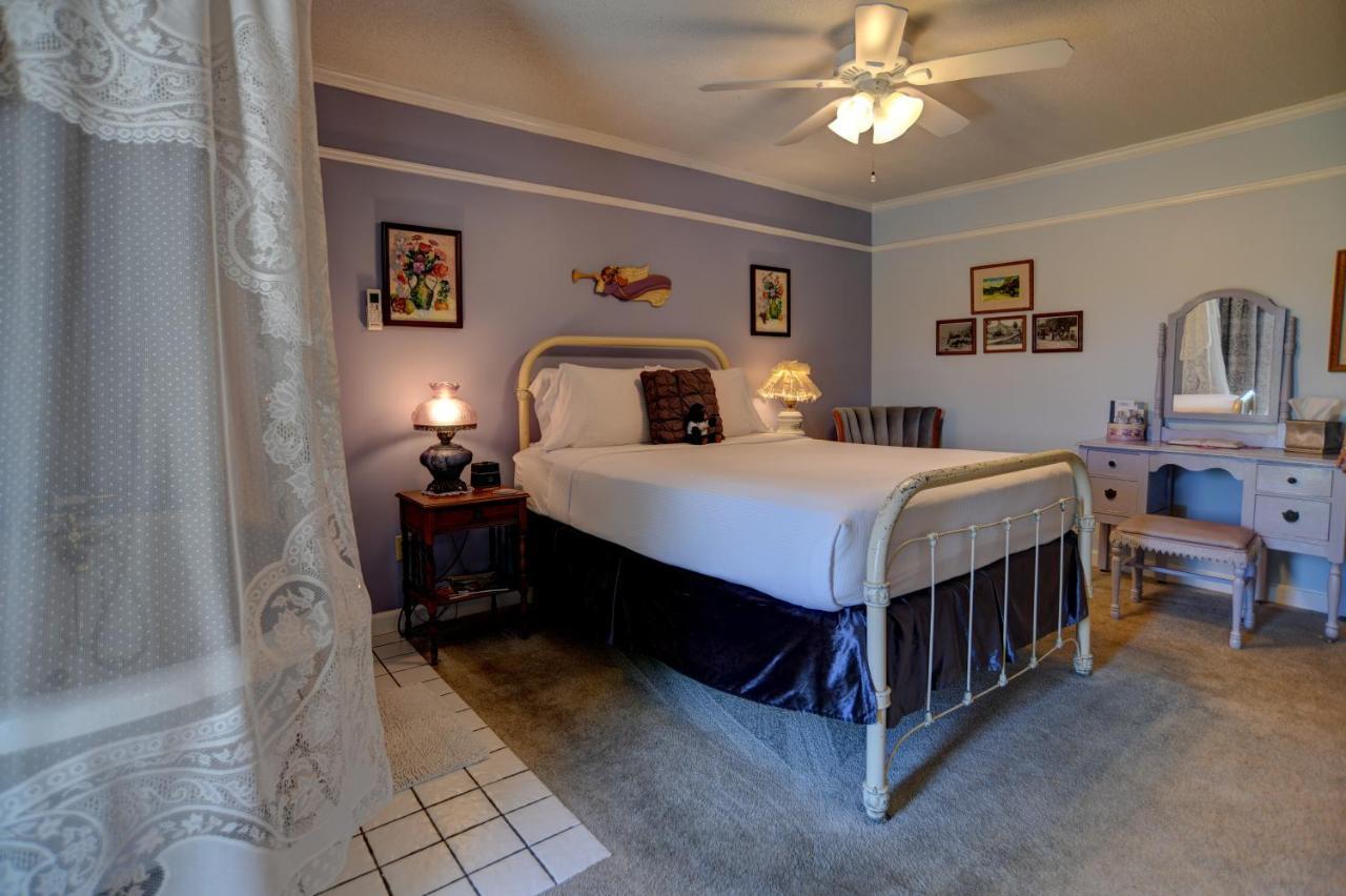 Blue Mountain Mist Country Inn Sevierville Eksteriør billede
