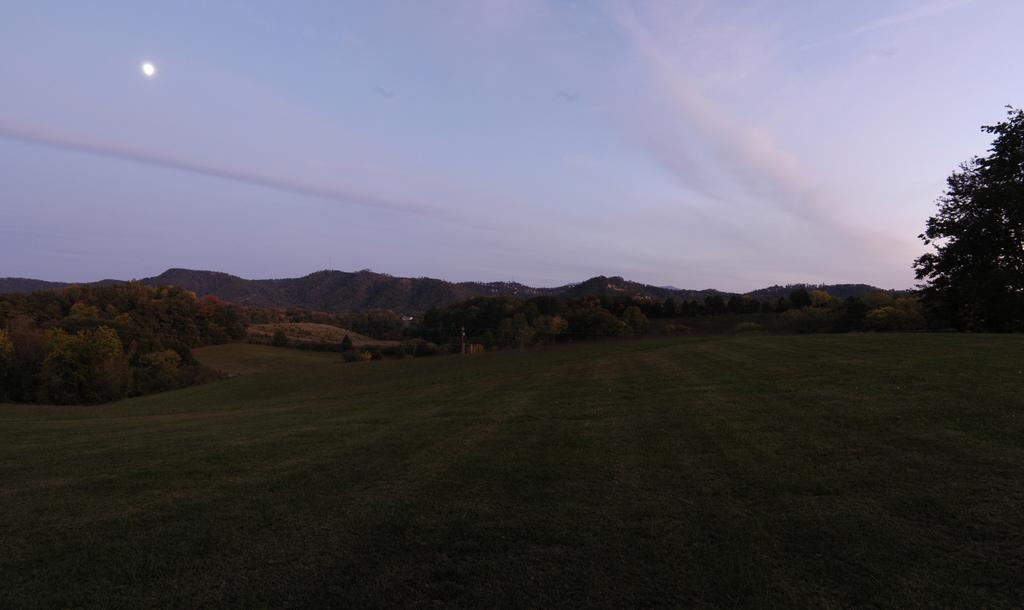 Blue Mountain Mist Country Inn Sevierville Eksteriør billede