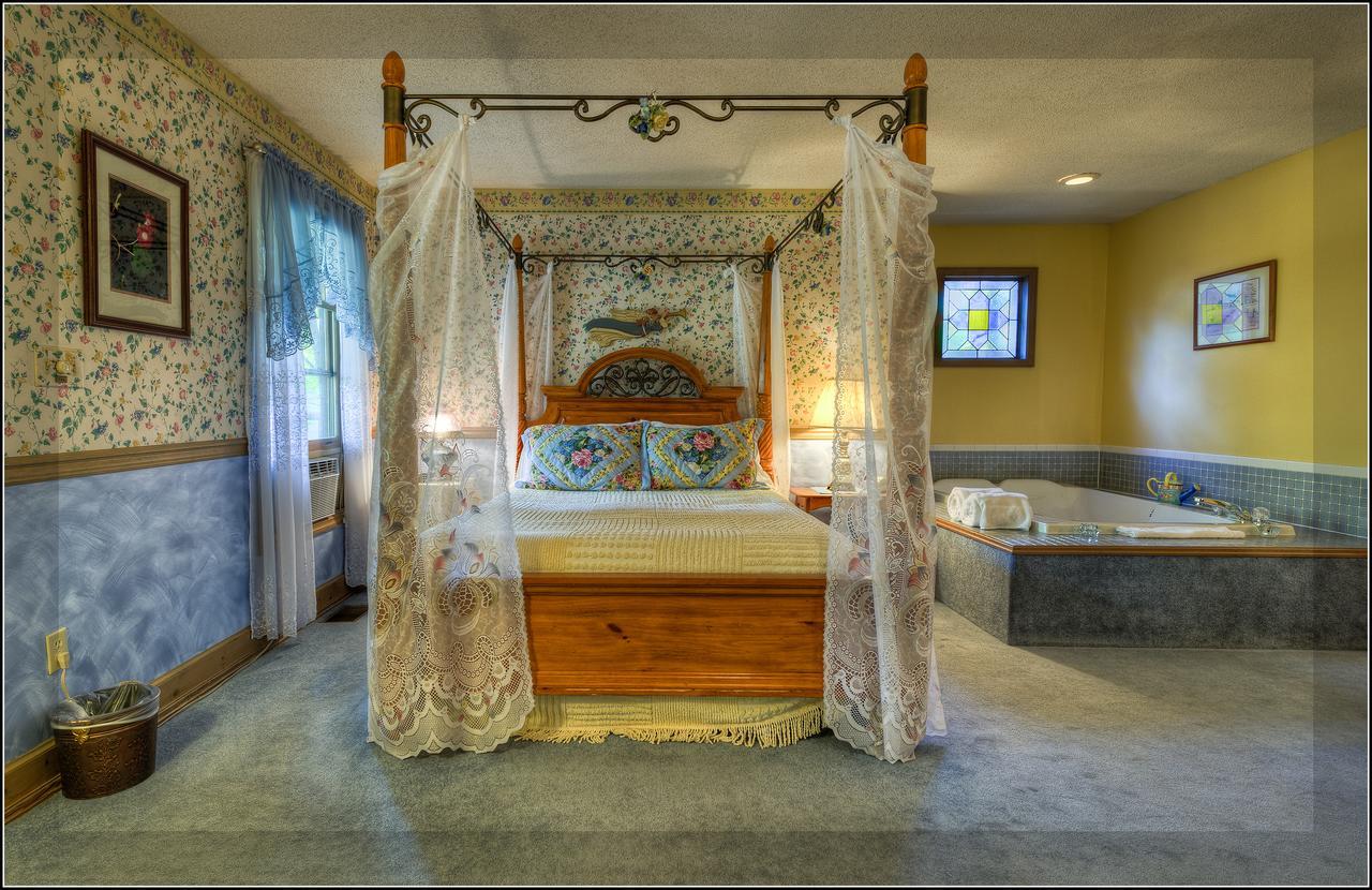 Blue Mountain Mist Country Inn Sevierville Eksteriør billede