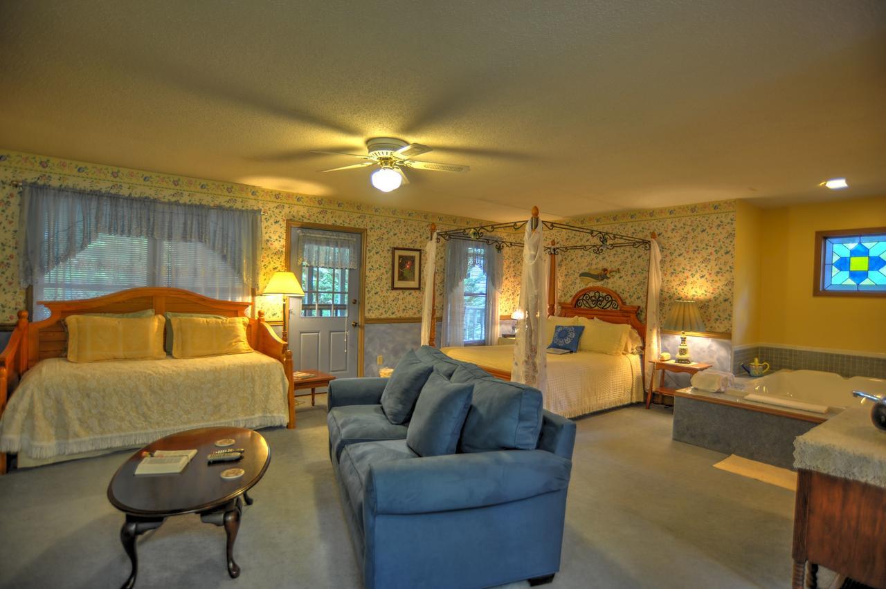 Blue Mountain Mist Country Inn Sevierville Eksteriør billede